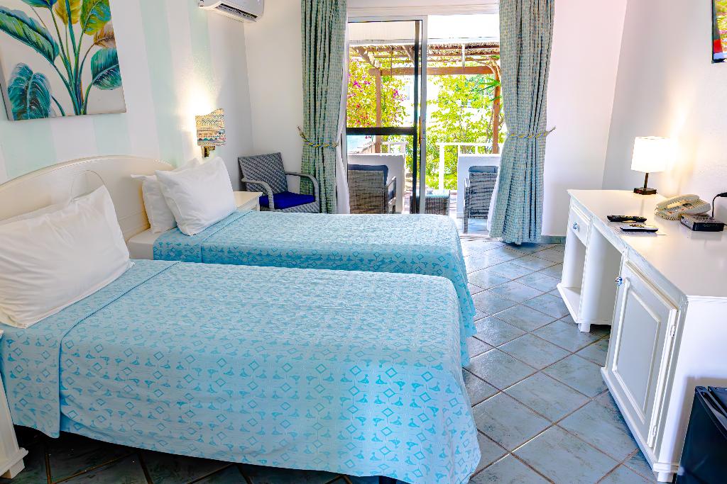 Ocean Point Resort & Spa