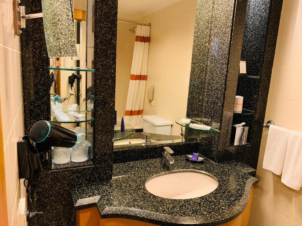 Vivanta Vadodara
