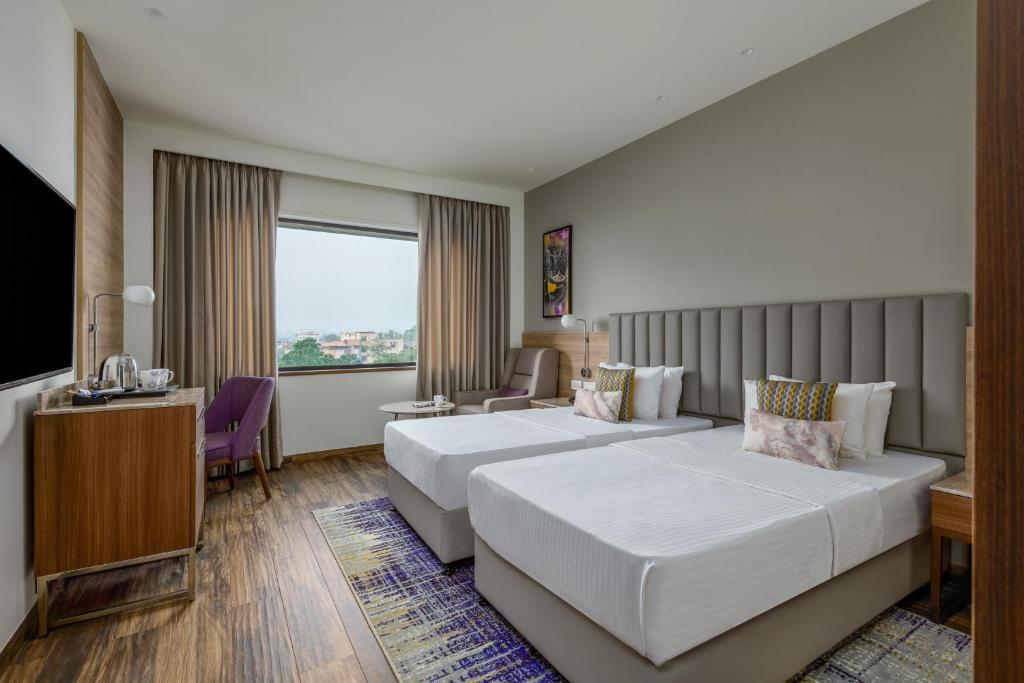Vivanta Mangalore, Old Port Road