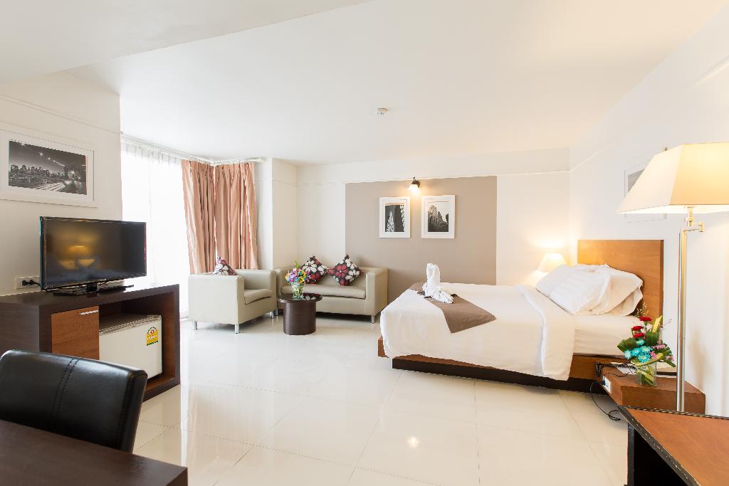 Flipper House Hotel
