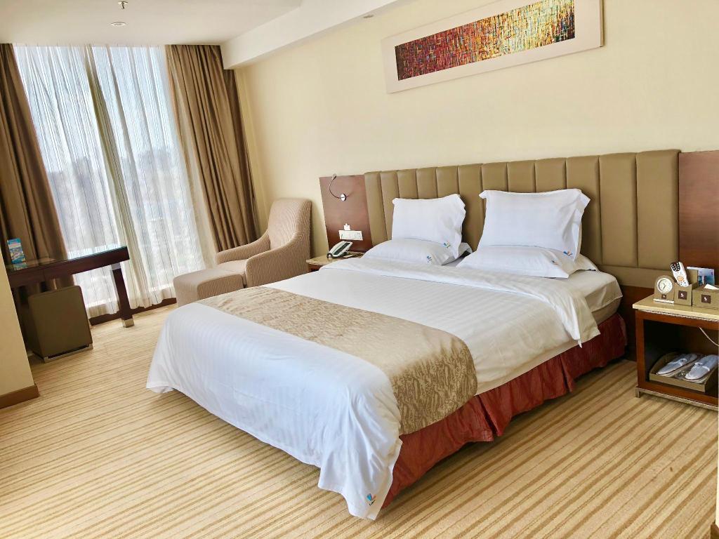L Hotels