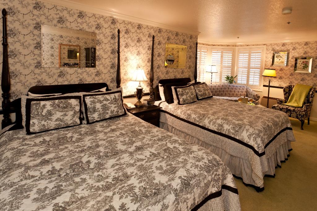 Apple Farm Hotel