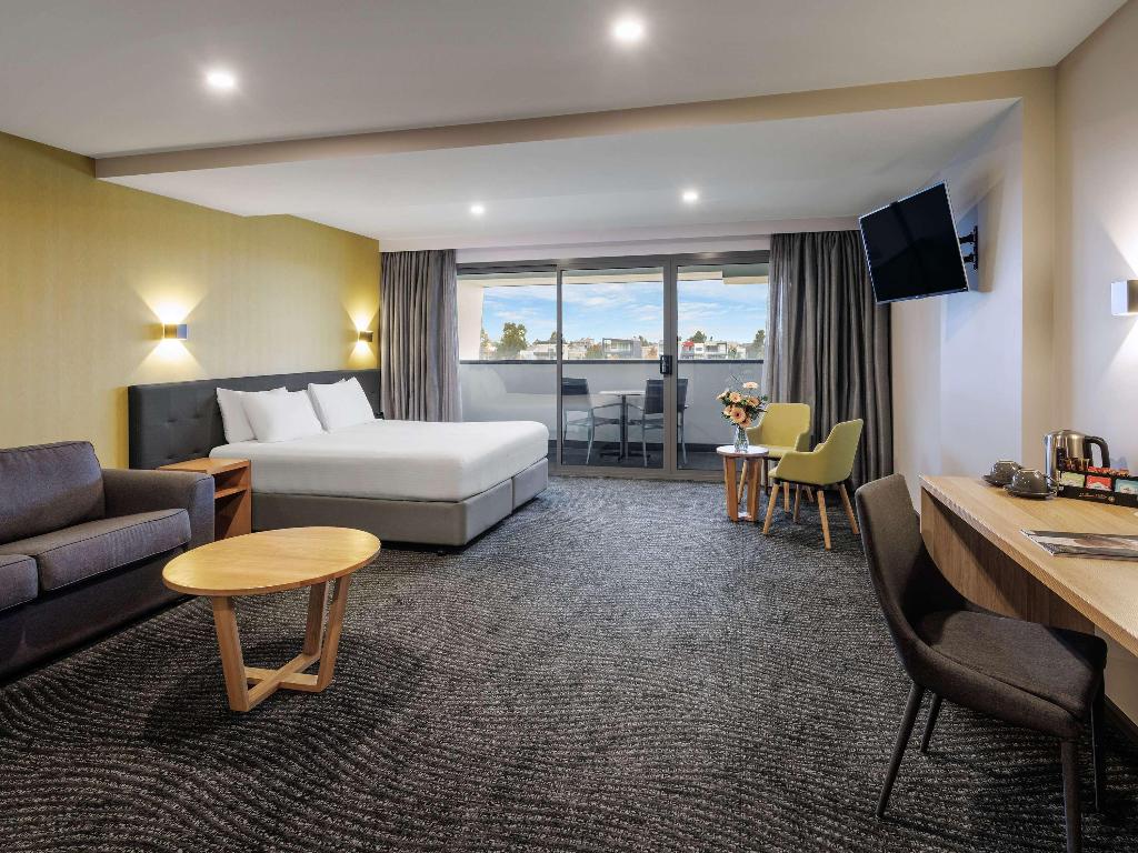 Mercure Melbourne Caroline Springs