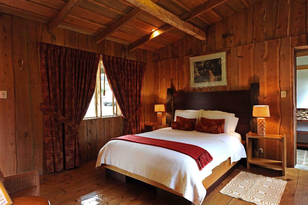 Poas Volcano Lodge