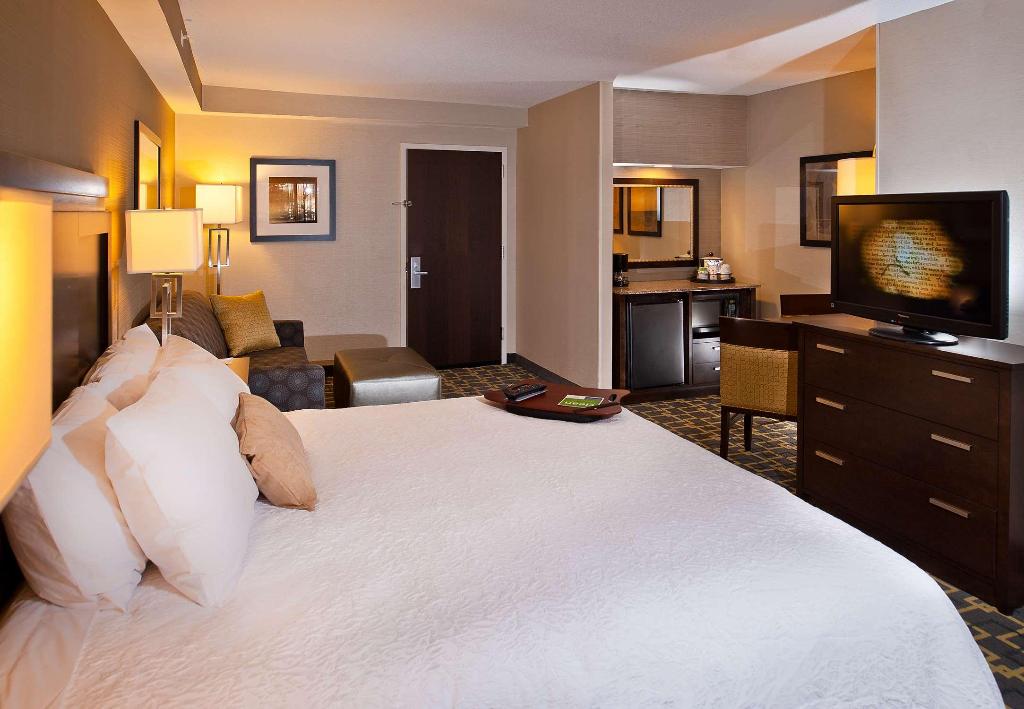 Hampton Inn Shelton