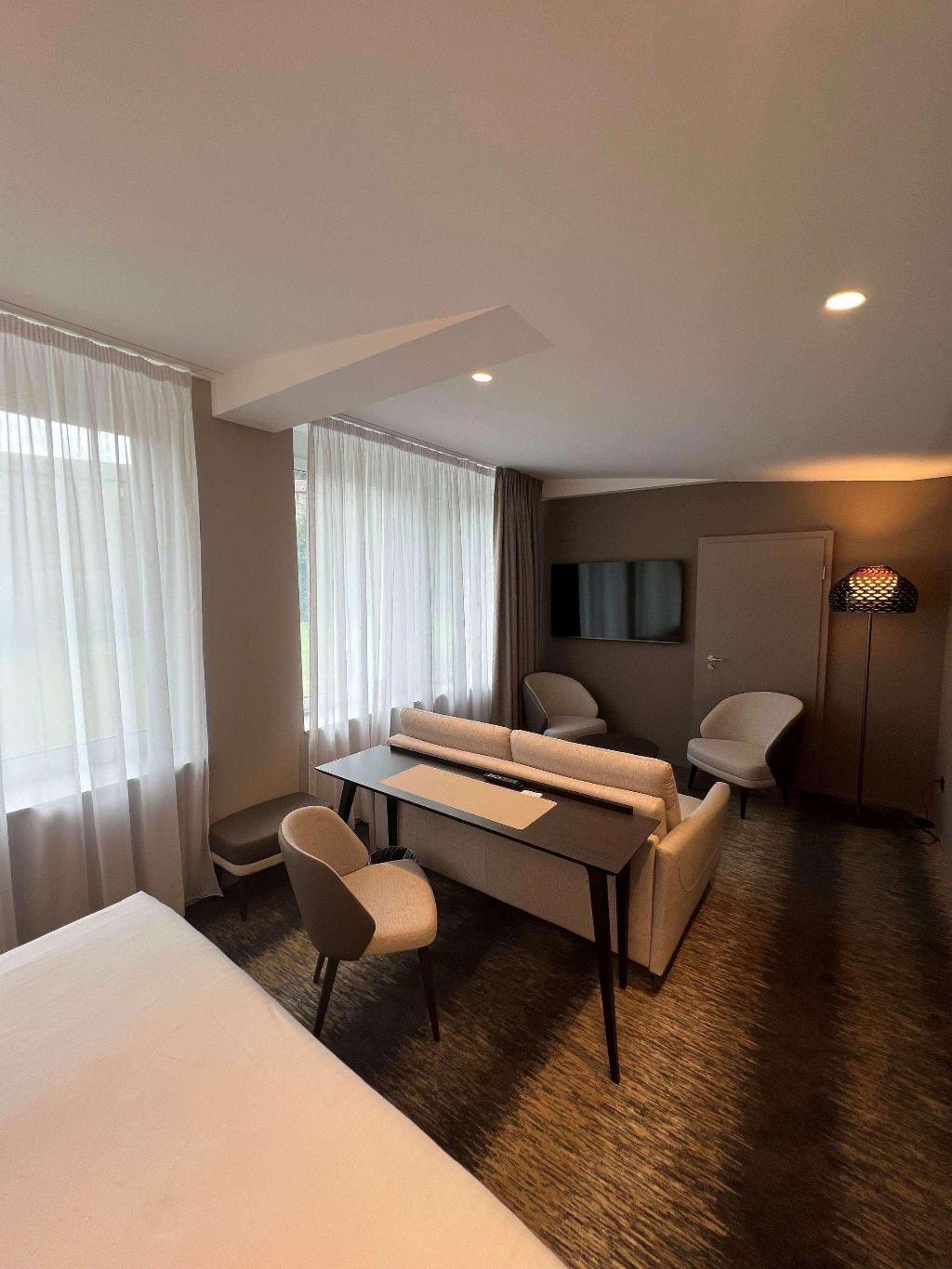  Mercure Fribourg Centre Remparts 