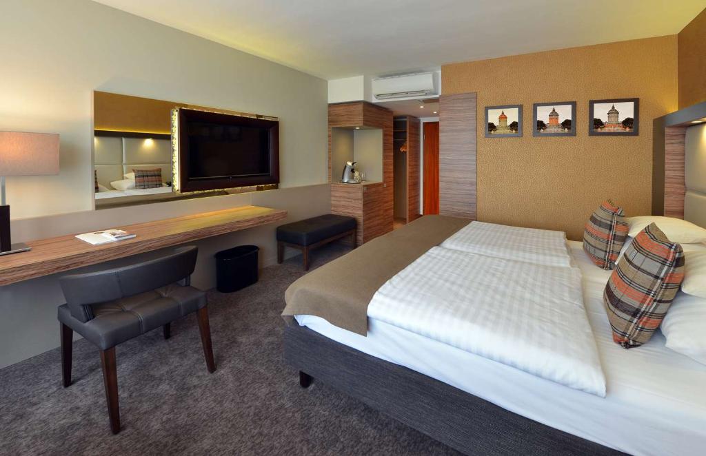 Best Western Plus Delta Park Hotel