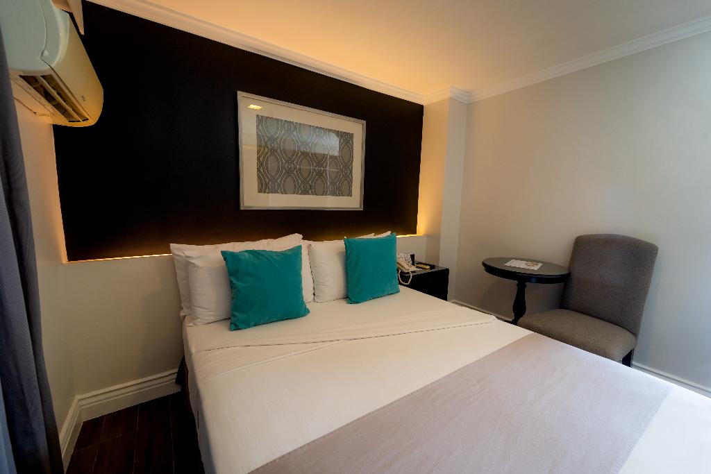 Metrocentre Hotel & Convention Center