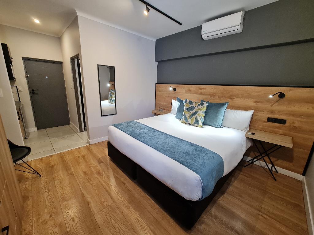 MINT Hotel 84 on Katherine Street