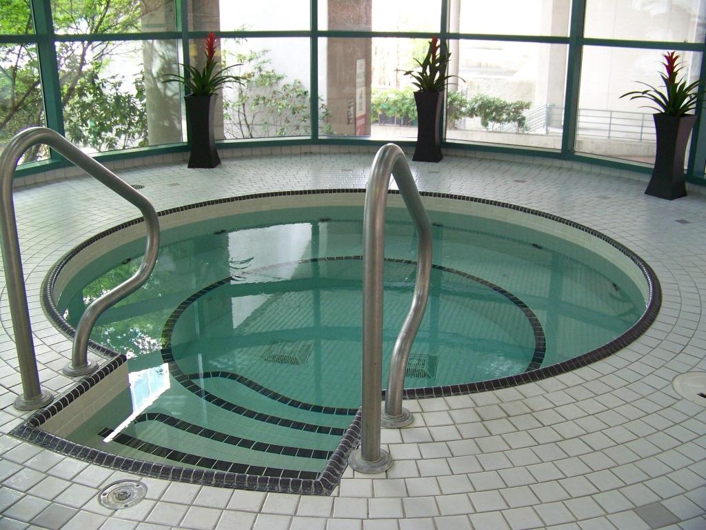 Rosedale on Robson Suite photo 33