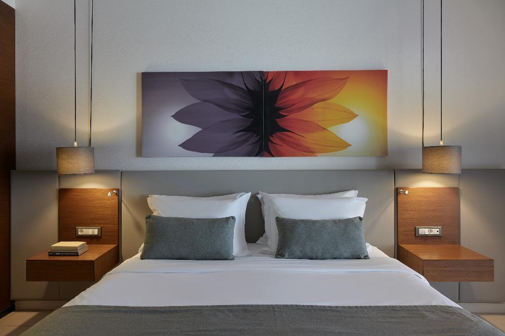 Atlantica Kalliston Resort & Spa