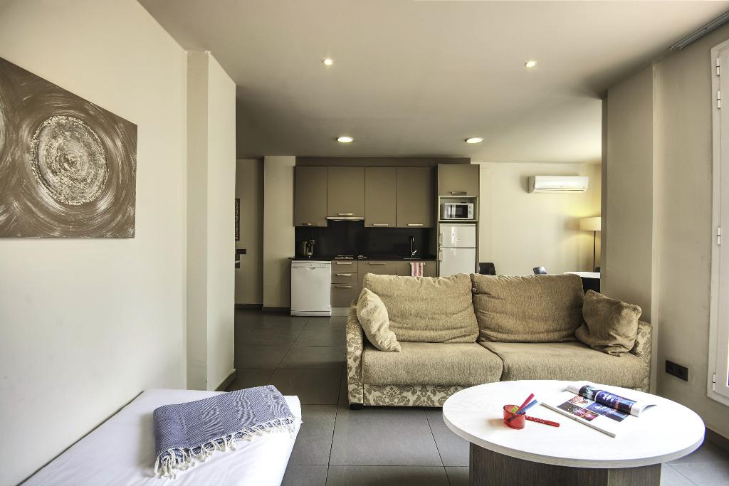 Pierre & Vacances Apartamentos Barcelona Sants photo 16