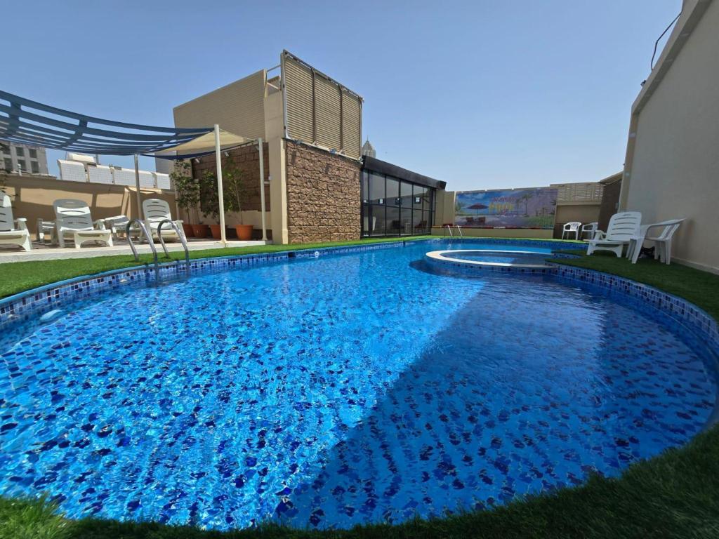 TRIANON ROYAL HOTEL - Pool