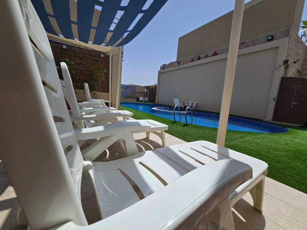 TRIANON ROYAL HOTEL - Pool