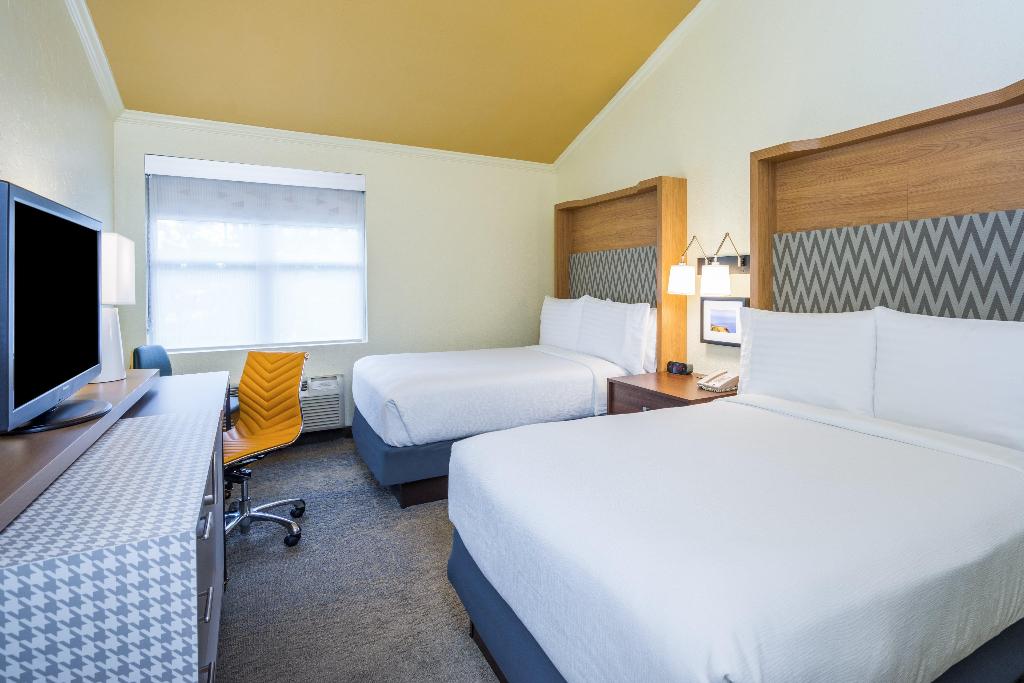 Holiday Inn Cape Cod - Hyannis by IHG