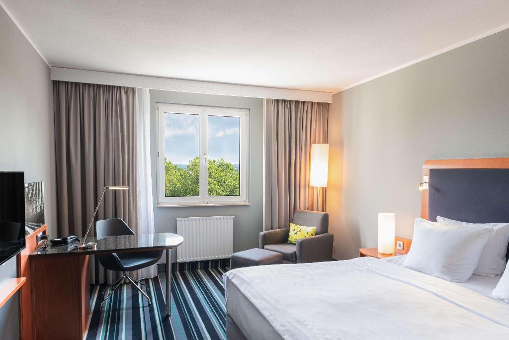 hotel-thumb