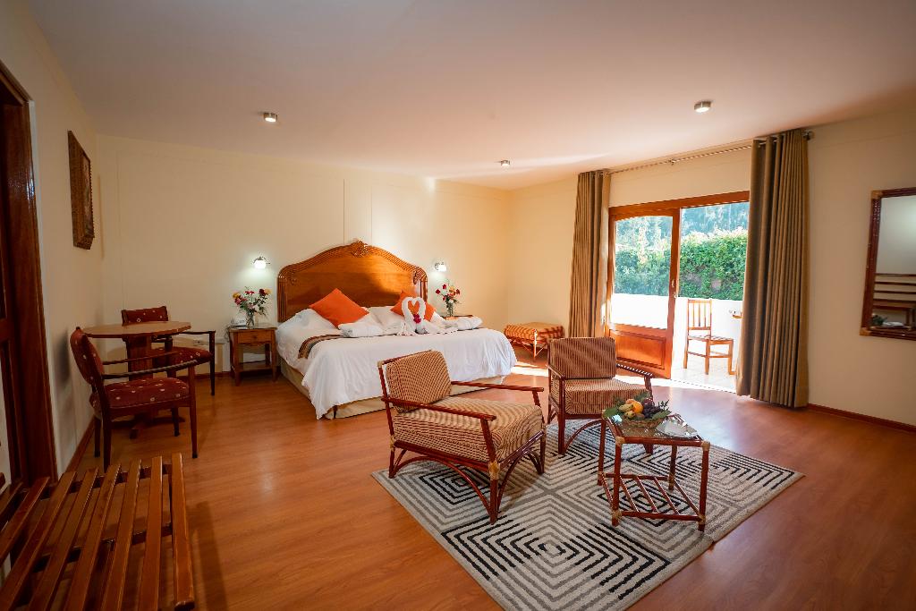 Agusto's Urubamba