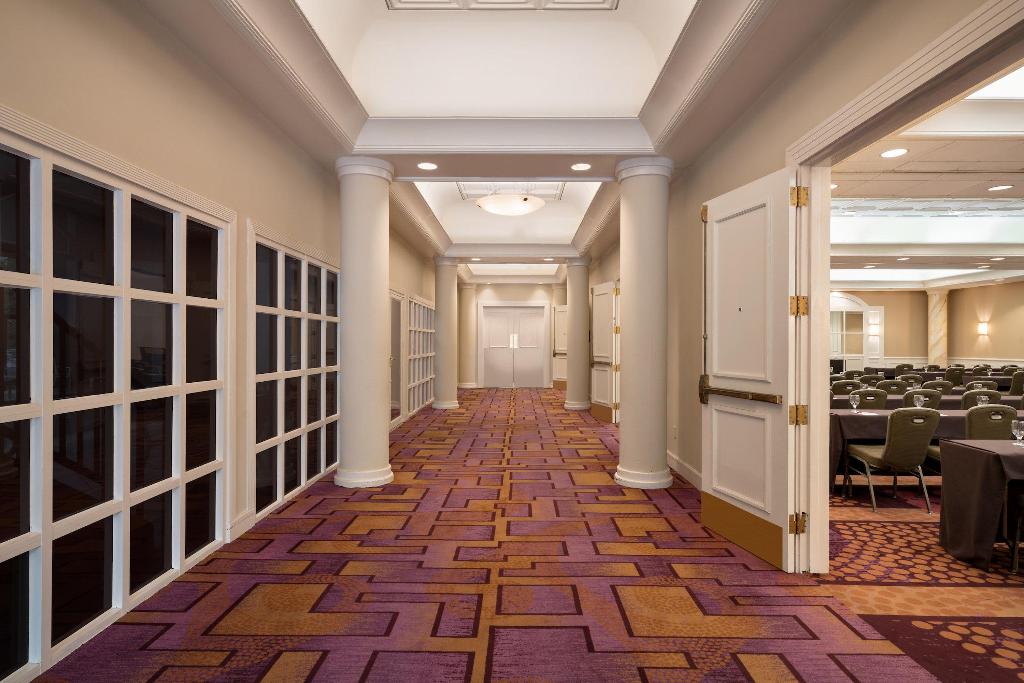 Hotel Crowne Plaza Englewood, USA, Englewood. Großes 27