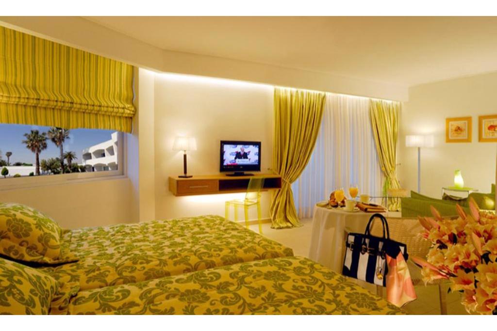 Kinetta Beach Resort and Spa
