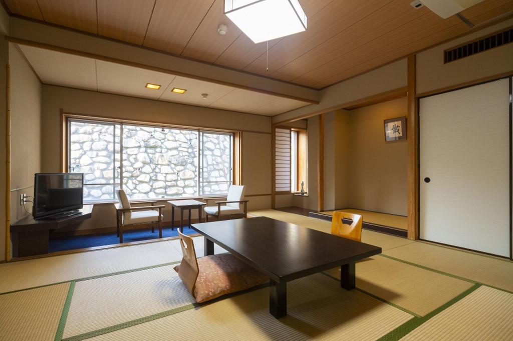 Hotel Miyarikyu
