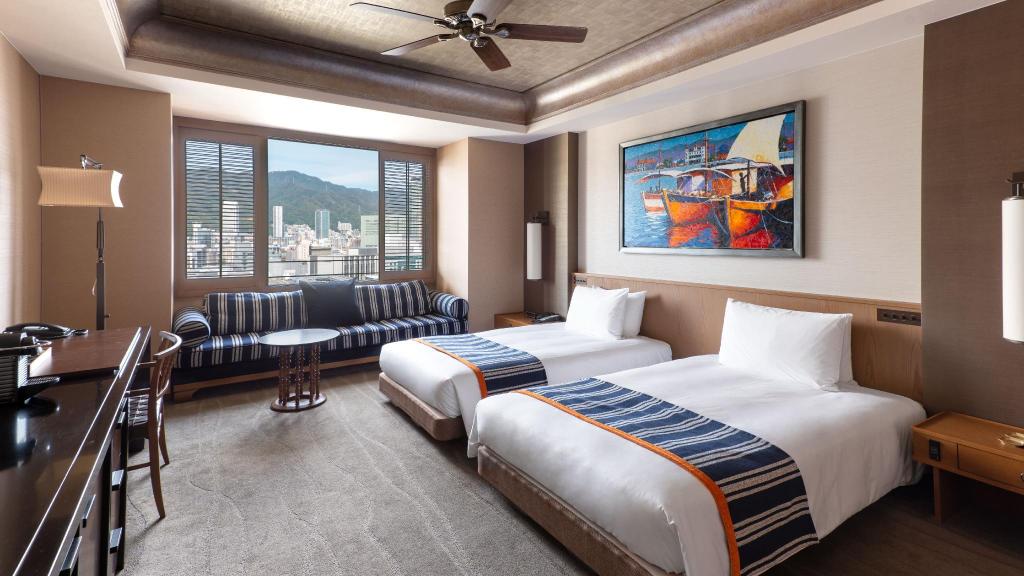 Oriental Hotel