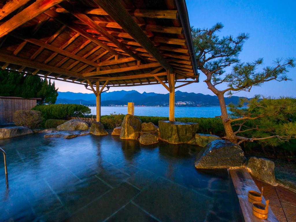 Kamenoi Hotel Nachi Katsuura