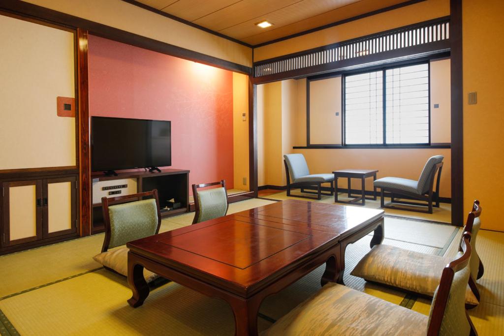 Takayama Green Hotel
