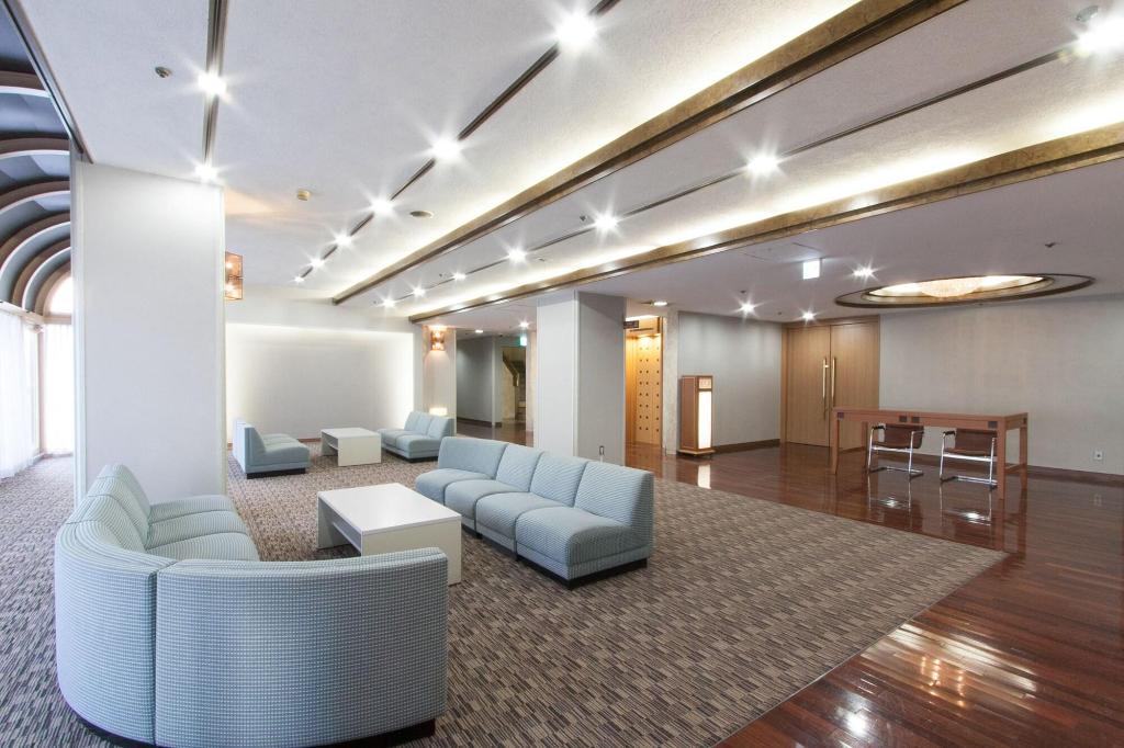 Takamatsu Tokyu REI Hotel - Sports and Entertainment
