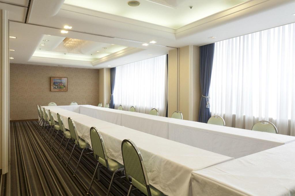 Takamatsu Tokyu REI Hotel - Conferences