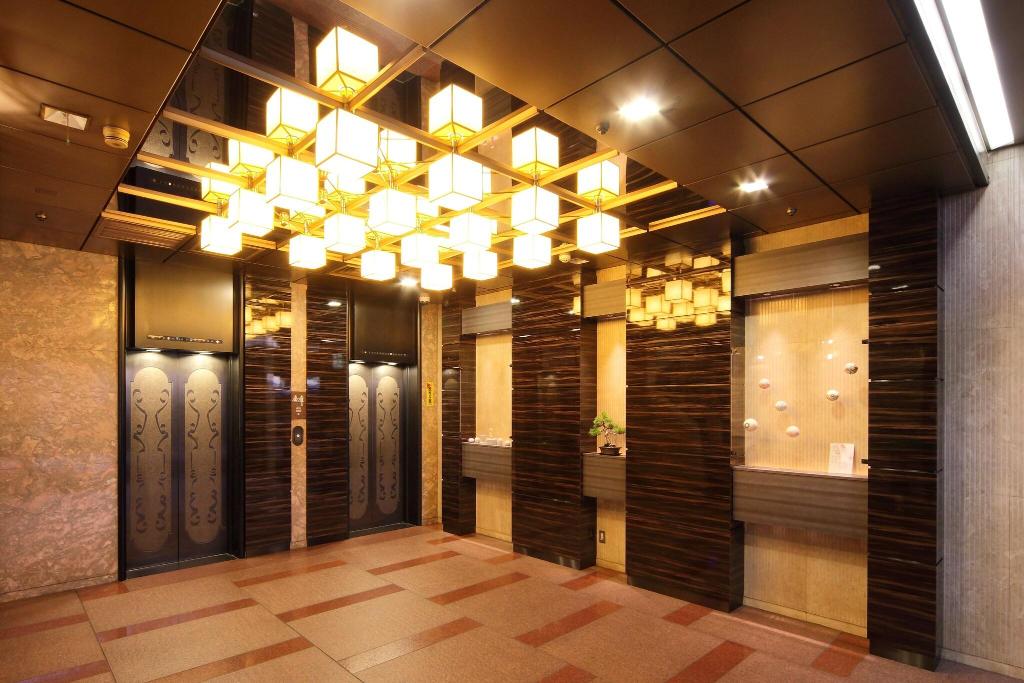 Takamatsu Tokyu REI Hotel - Lobby
