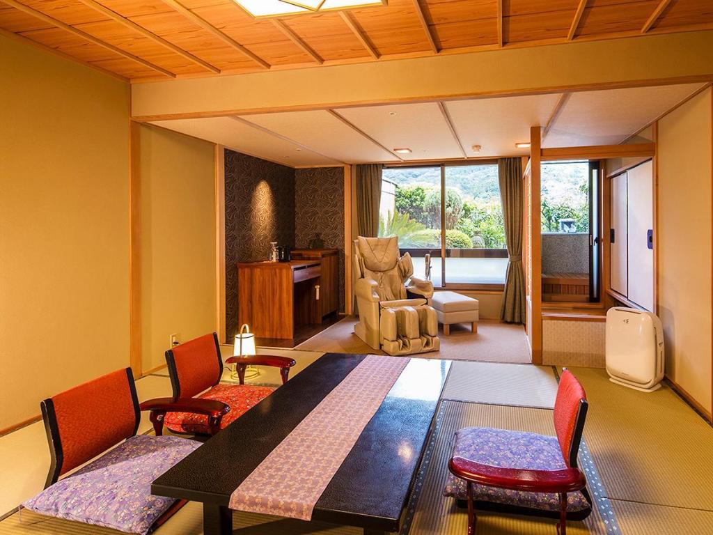 Yumoto Kompira Onsen Hananoyu Koubaitei