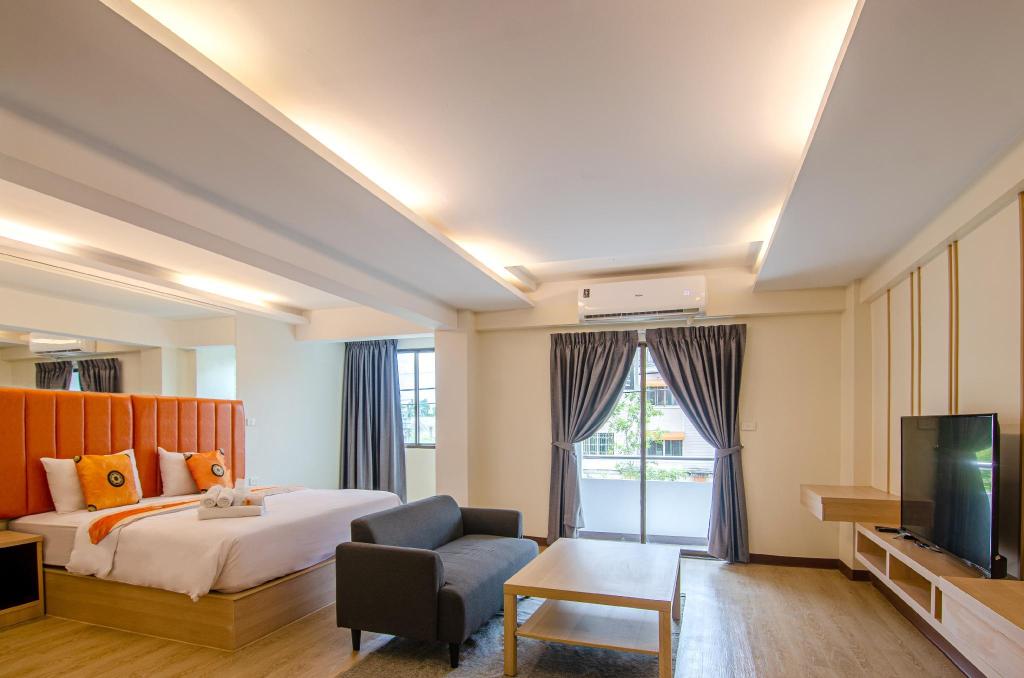 Tara Lake Hotel