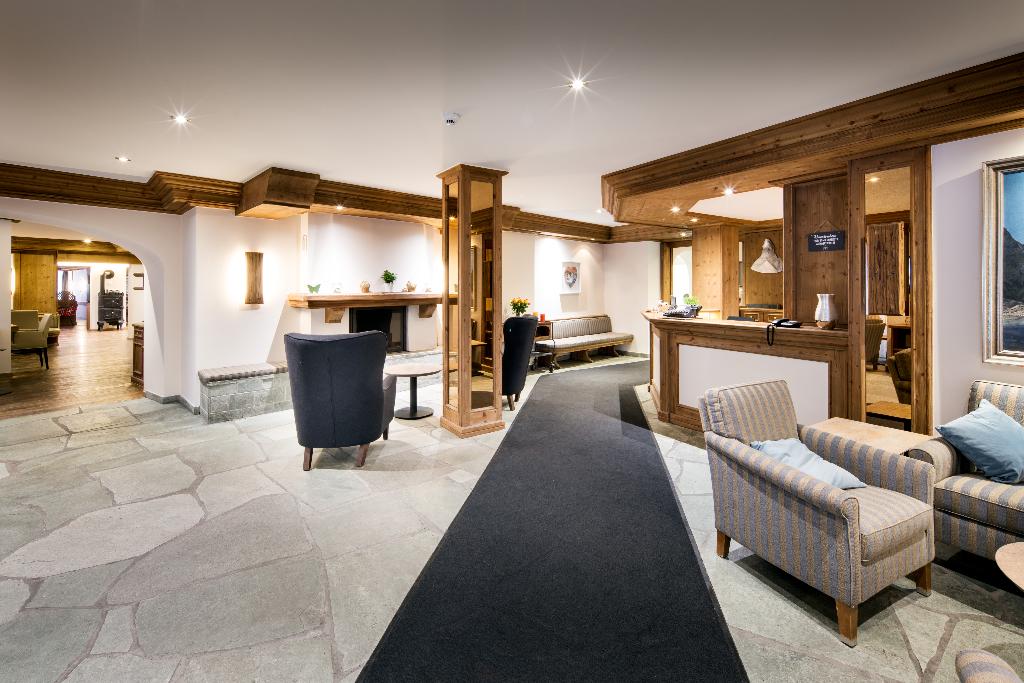 Hotel Butterfly - Lobby