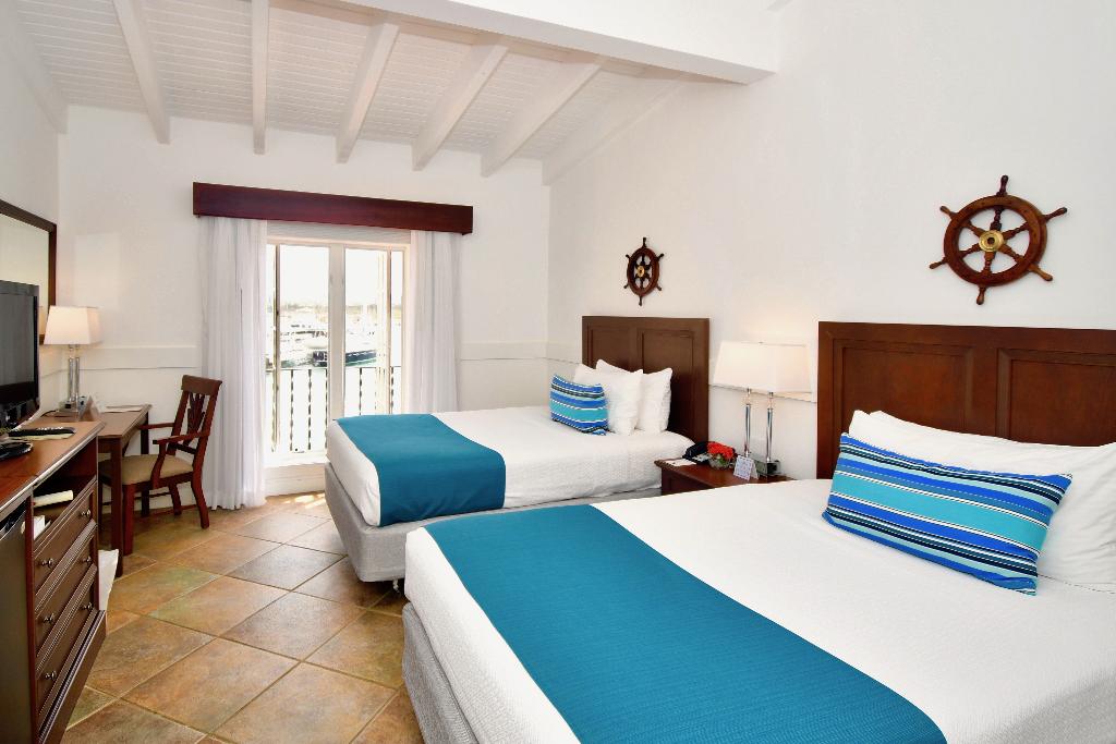 Harbour Village Beach Club