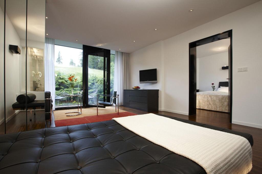 Alpenhotel Fall In Love