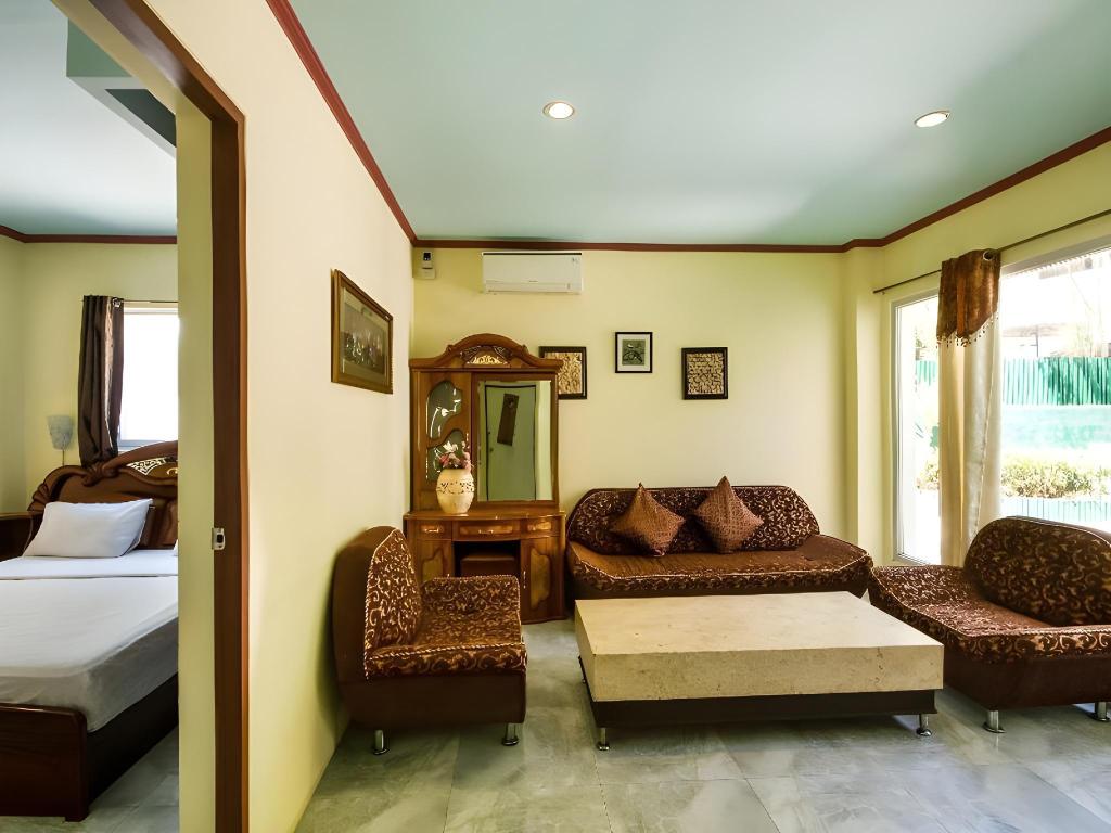 Cebu Hilltop Hotel
