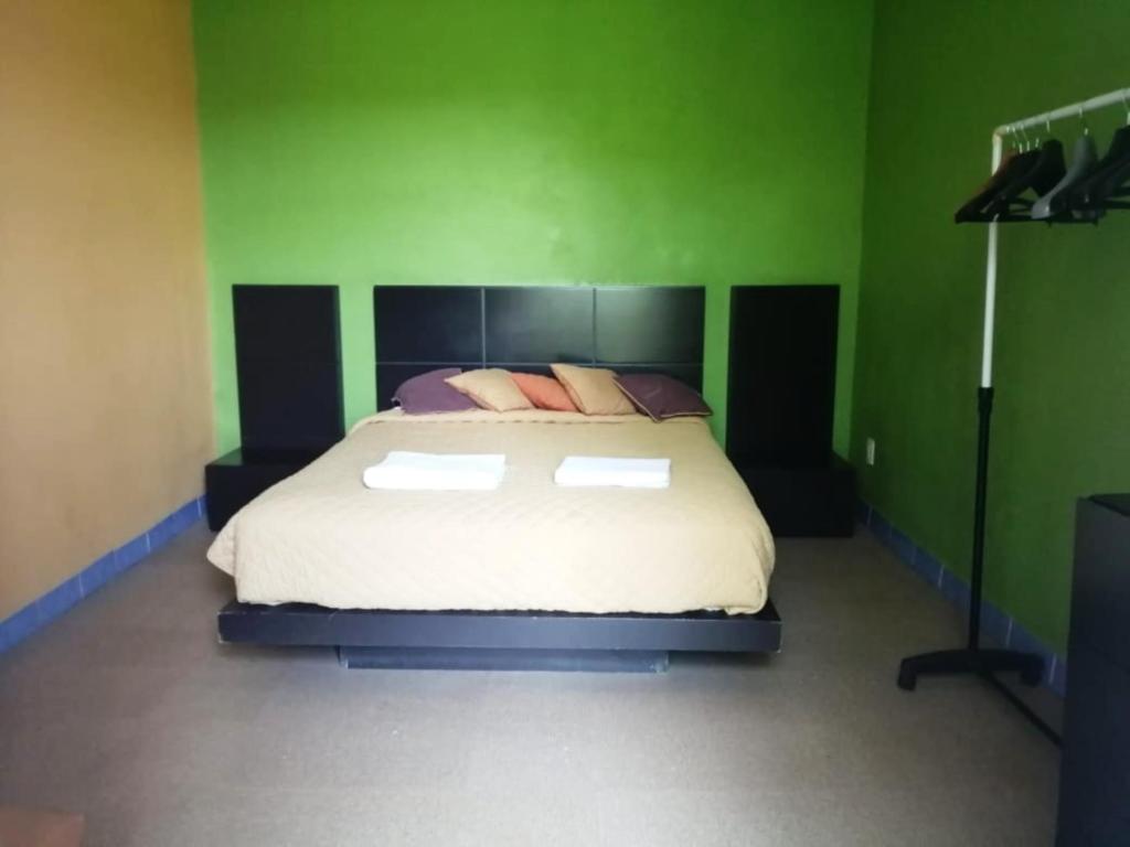 Hotel Amigo Suites