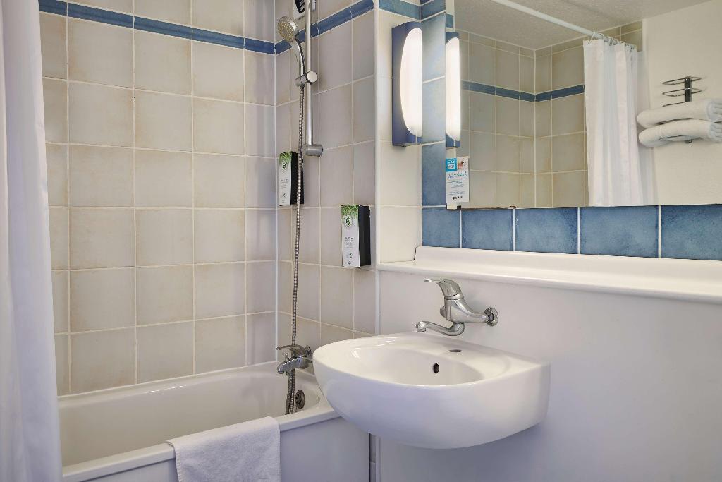 Kyriad Direct Strasbourg Ouest Zénith