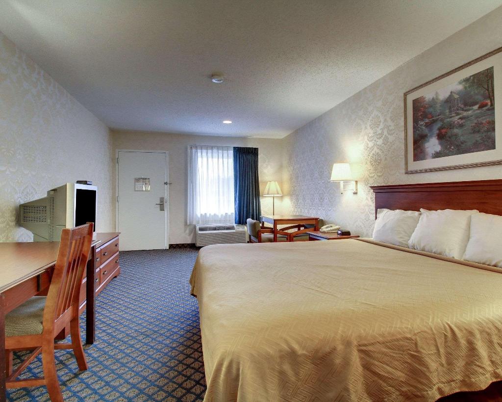 Econo Lodge University Area