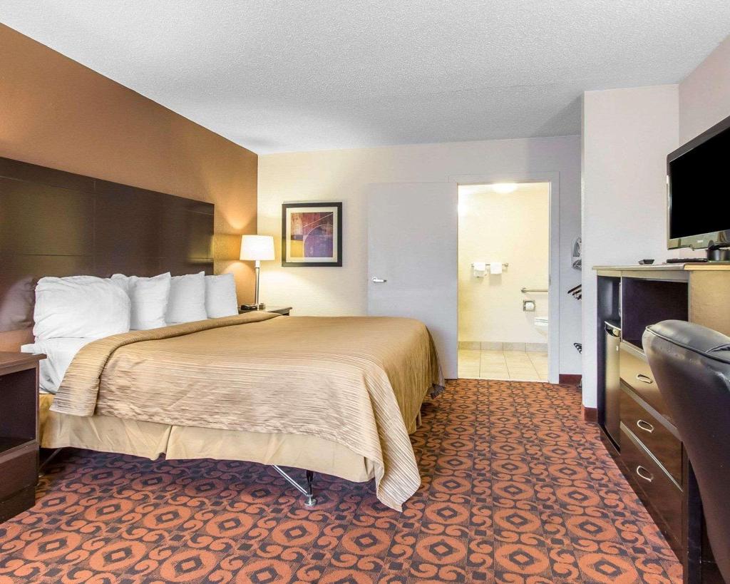 Quality Inn & Suites Fairgrounds West