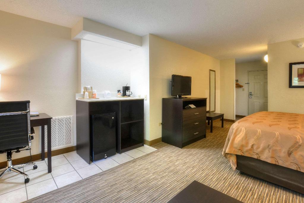 Quality Inn Cherokee
