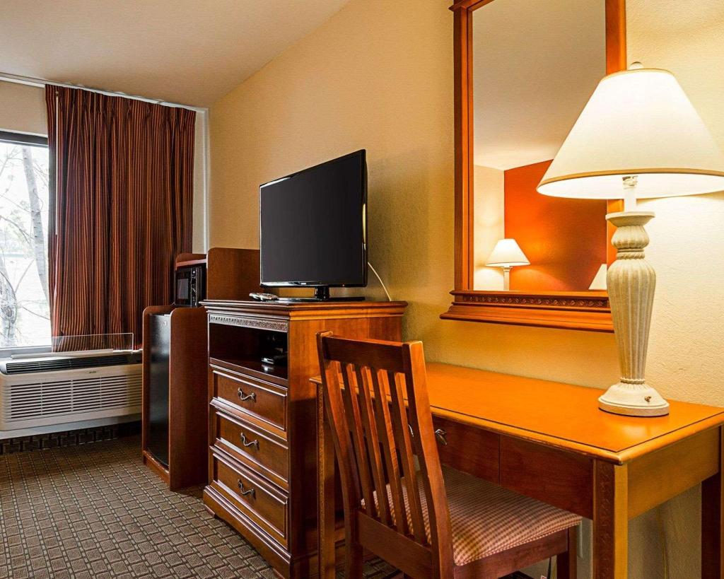 Econo Lodge Richmond, VA