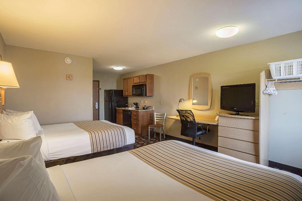 Birch Hille Suites Clarkesville