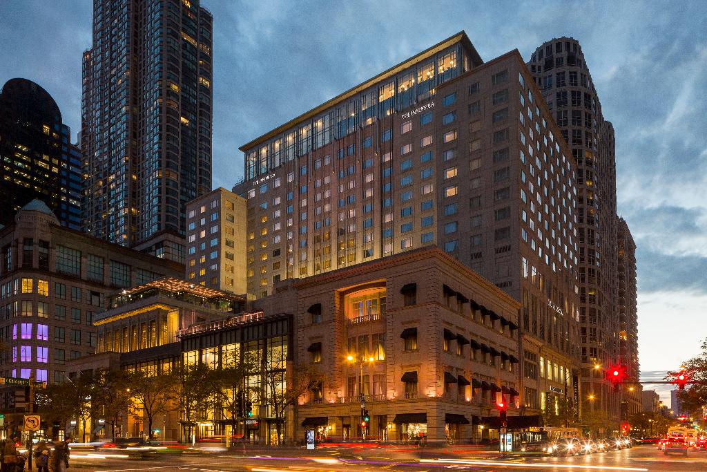 The Peninsula Chicago, Chicago