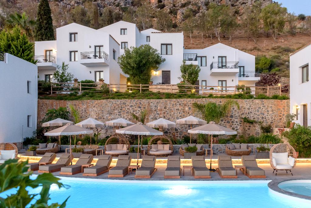 Creta Blue Boutique Hotel & Suites