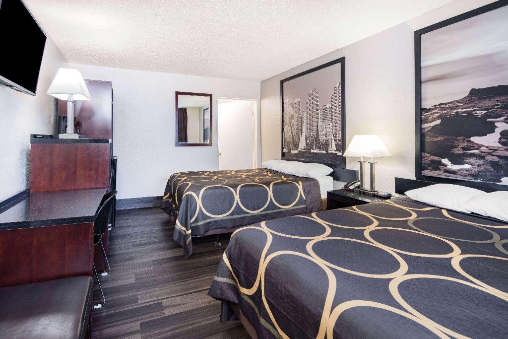 Super 8 by Wyndham San Diego Hotel Circle