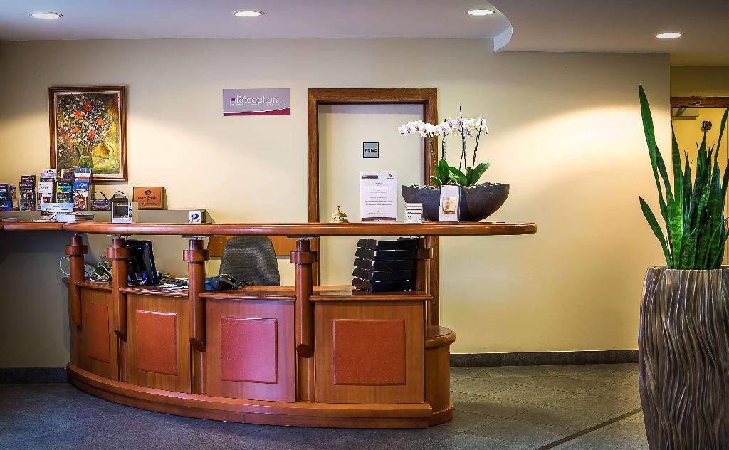 Aero 44, Bw Signature Collection