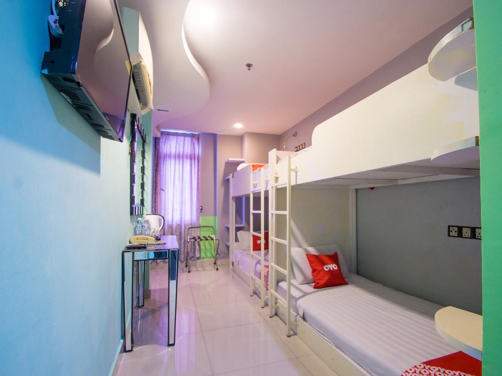 Max Star Hotel