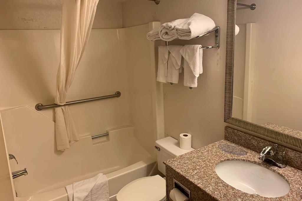 Days Inn By Wyndham Harrisonburg