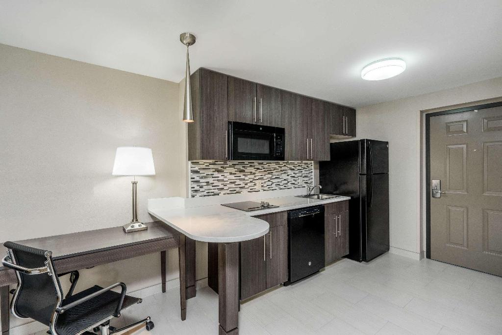 Baymont by Wyndham Clarksville